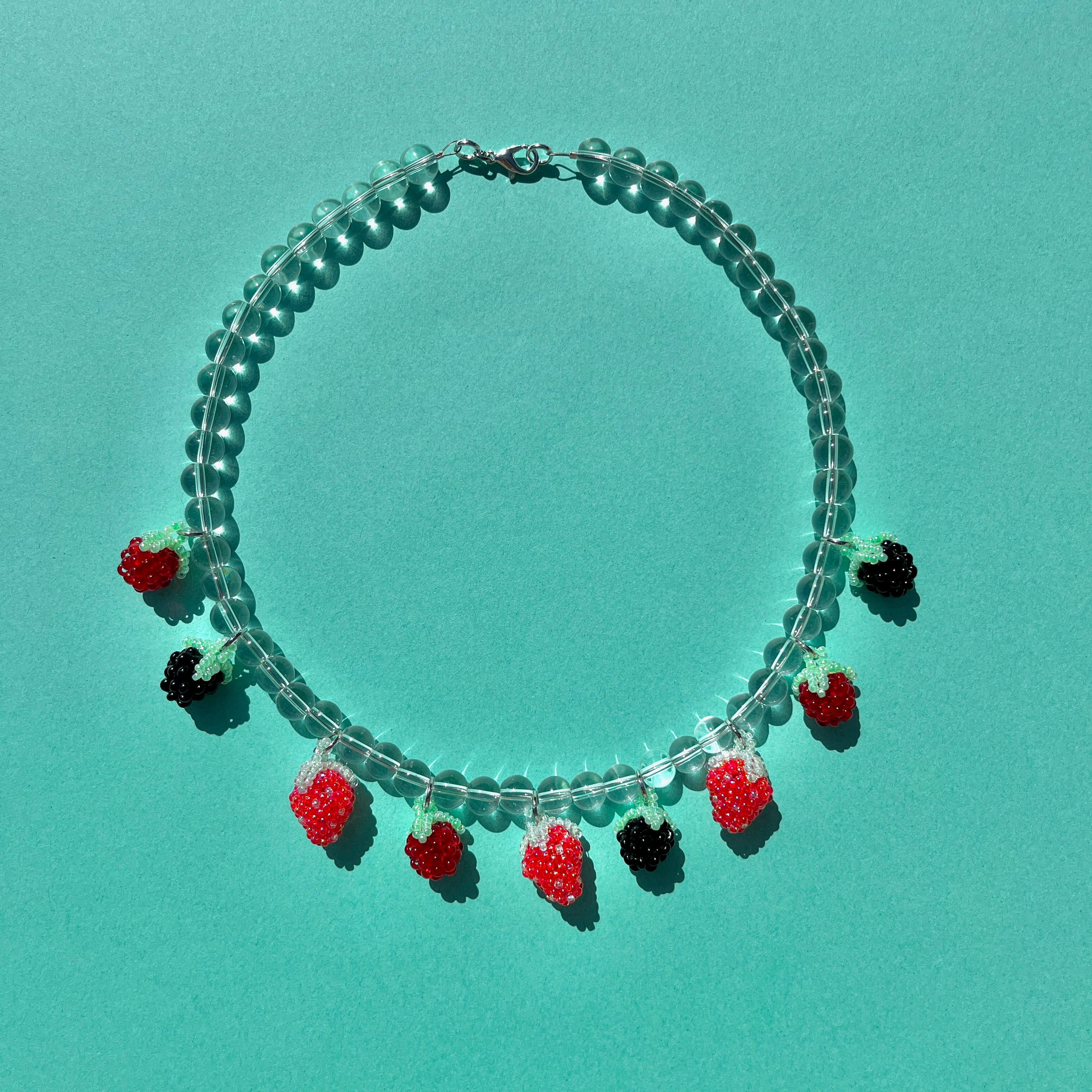 MIXED BERRIES NECKLACE