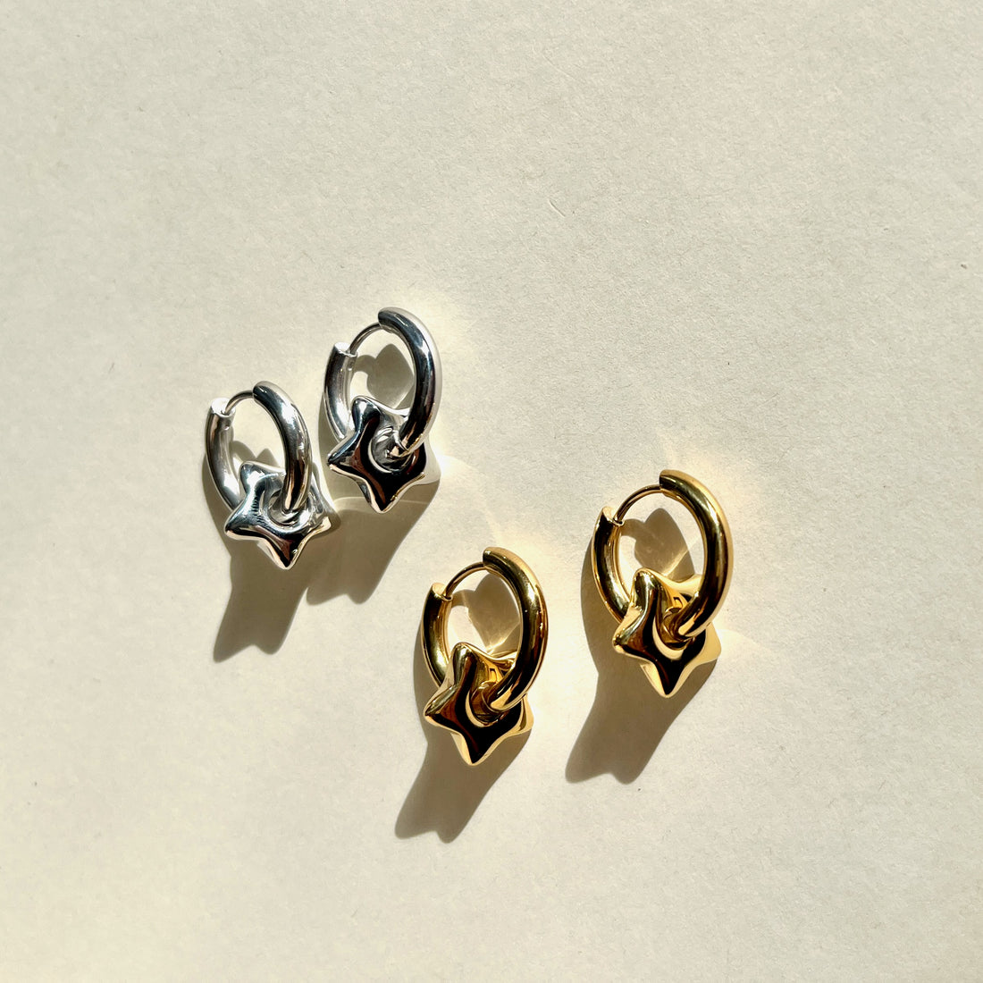 PUFFY STAR EARRRINGS