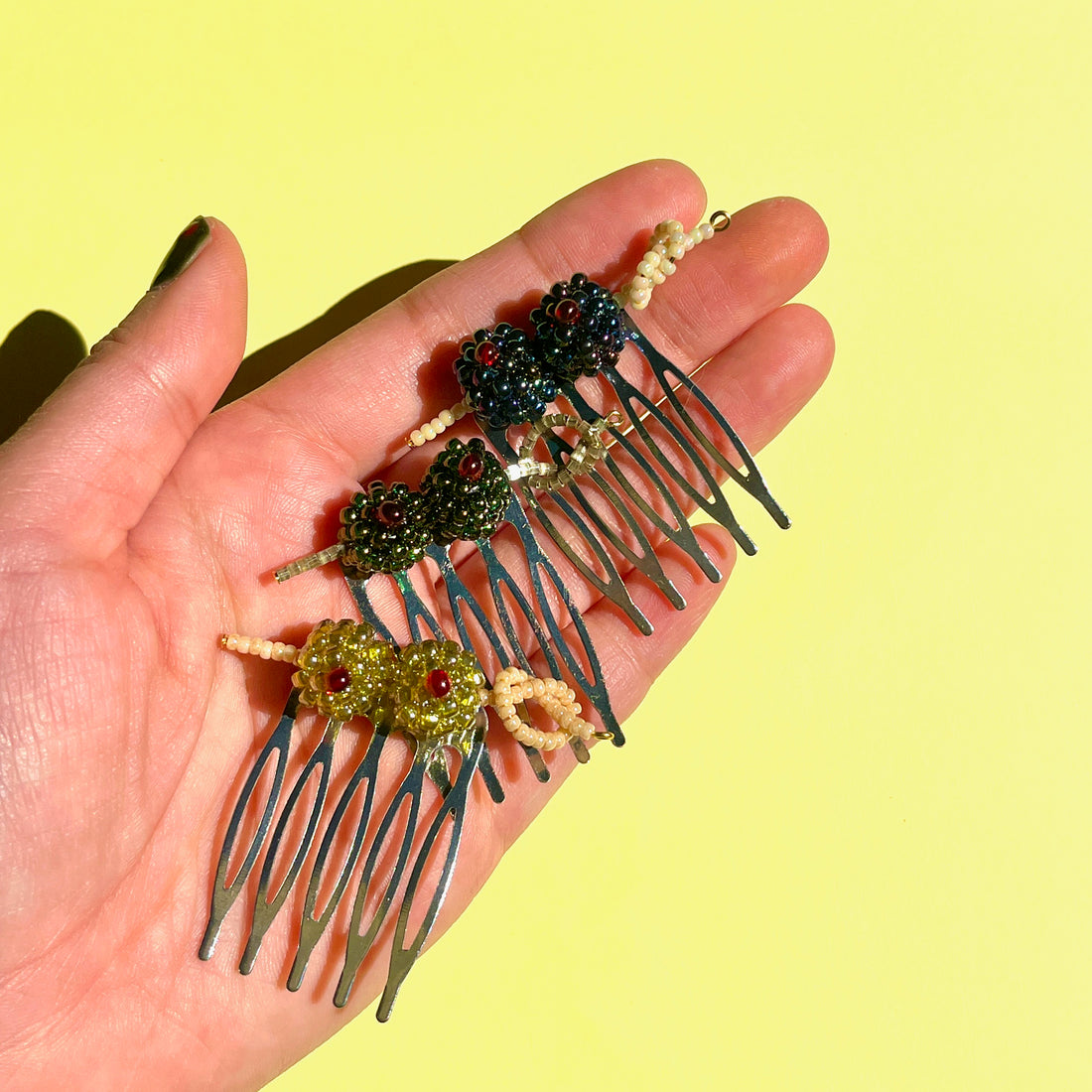 DIRTY OLIVE HAIR PIN