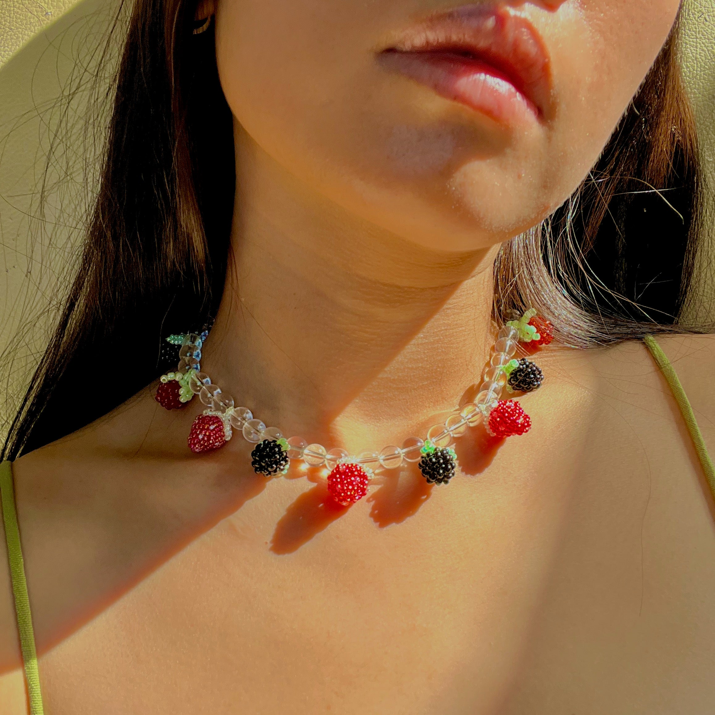 MIXED BERRIES NECKLACE